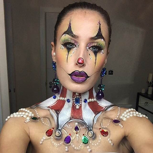 MUA WITH A STAGE SHOW TWIST!